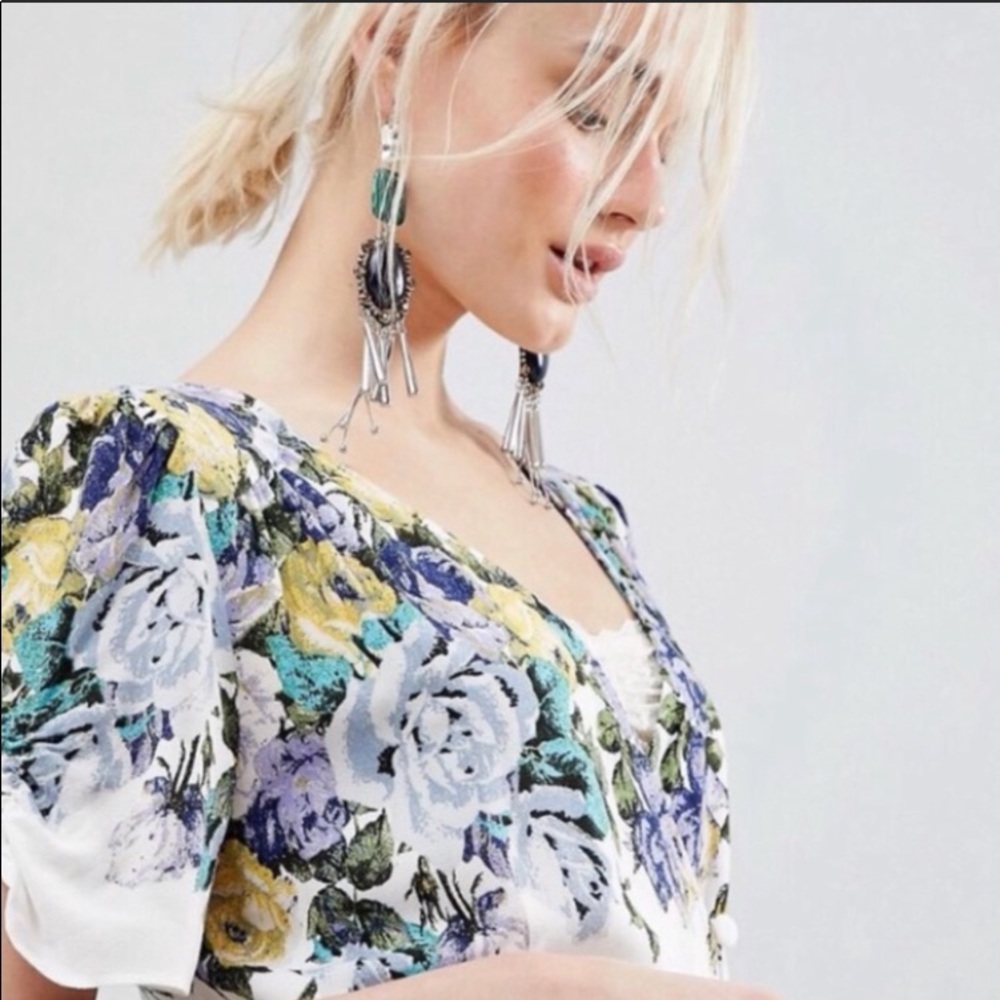 Free People Surplice Floral Midi Dress size Medium - Picture 2 of 7